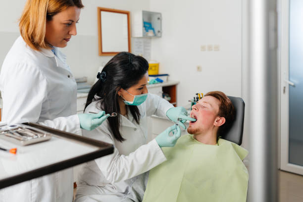Best Emergency Gum Treatment in Pana, IL